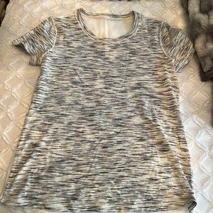 Lululemon T with Mesh Back